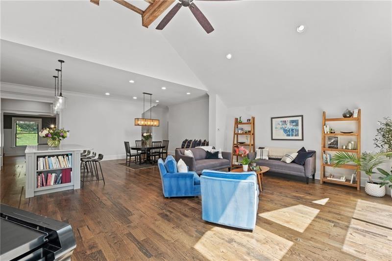 630 River Valley Road, Atlanta, Georgia 30328, 6 Bedrooms Bedrooms, ,6 BathroomsBathrooms,Residential,Sold,630 River Valley Road,7340506