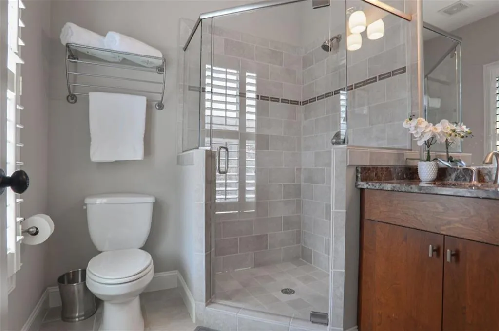 479 Ansley Court Ne, Atlanta, Georgia 30324, 3 Bedrooms Bedrooms, ,3 BathroomsBathrooms,Residential,For Sale,479 Ansley Court Ne,7613035