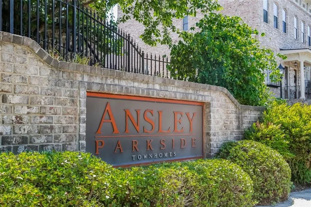 479 Ansley Court Ne, Atlanta, Georgia 30324, 3 Bedrooms Bedrooms, ,3 BathroomsBathrooms,Residential,For Sale,479 Ansley Court Ne,7613035