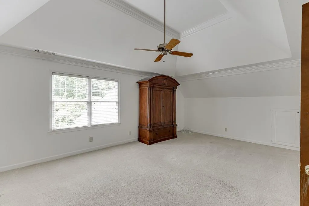 7660 Dunvegan Close, Sandy Springs, Georgia 30350, 5 Bedrooms Bedrooms, ,4 BathroomsBathrooms,Residential,Sold,7660 Dunvegan Close,7573430