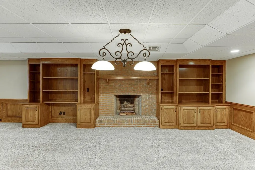 7660 Dunvegan Close, Sandy Springs, Georgia 30350, 5 Bedrooms Bedrooms, ,4 BathroomsBathrooms,Residential,Sold,7660 Dunvegan Close,7573430