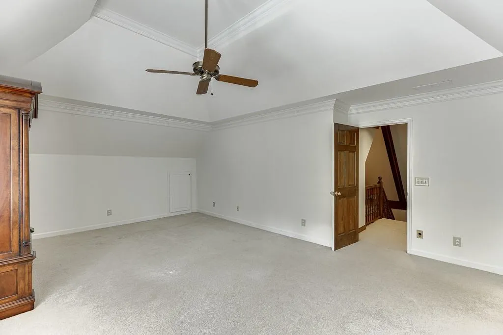 7660 Dunvegan Close, Sandy Springs, Georgia 30350, 5 Bedrooms Bedrooms, ,4 BathroomsBathrooms,Residential,Sold,7660 Dunvegan Close,7573430