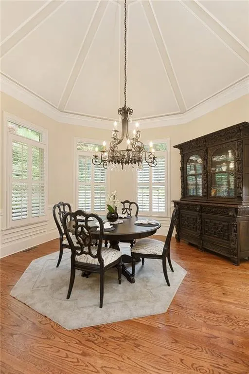 8325 Grogans Ferry Road, Sandy Springs, Georgia 30350, 6 Bedrooms Bedrooms, ,6 BathroomsBathrooms,Residential,Sold,8325 Grogans Ferry Road,6985792