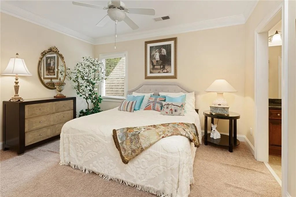 8325 Grogans Ferry Road, Sandy Springs, Georgia 30350, 6 Bedrooms Bedrooms, ,6 BathroomsBathrooms,Residential,Sold,8325 Grogans Ferry Road,6985792