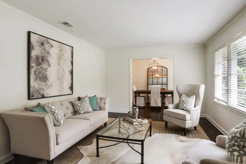 550 Windsor Parkway, Atlanta, Georgia 30342, 3 Bedrooms Bedrooms, ,2 BathroomsBathrooms,Residential,Sold,550 Windsor Parkway,6576974