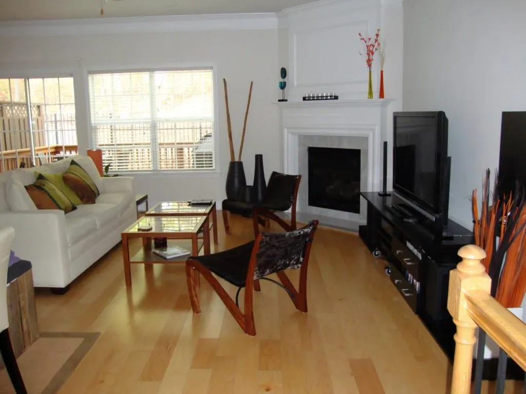 606 Pember Point Unit 606, Sandy Springs, Georgia 30350, 3 Bedrooms Bedrooms, ,3 BathroomsBathrooms,Residential,Sold,606 Pember Point Unit 606,5676397