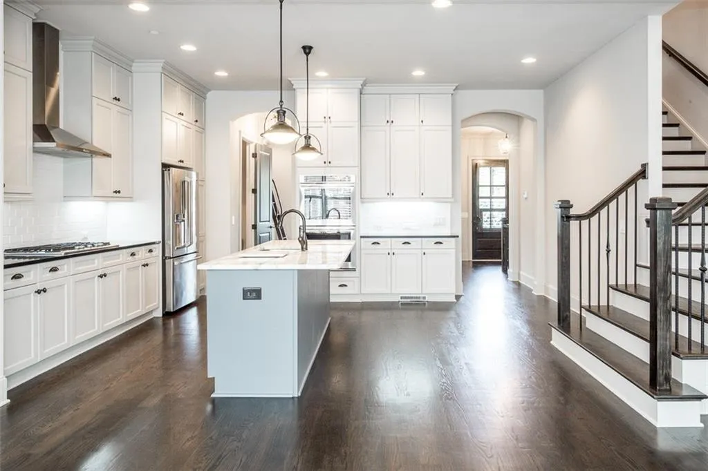 1303 Riverscall Lane Unit 69, Atlanta, Georgia 30339, 3 Bedrooms Bedrooms, ,3 BathroomsBathrooms,Residential,Sold,1303 Riverscall Lane Unit 69,6727833