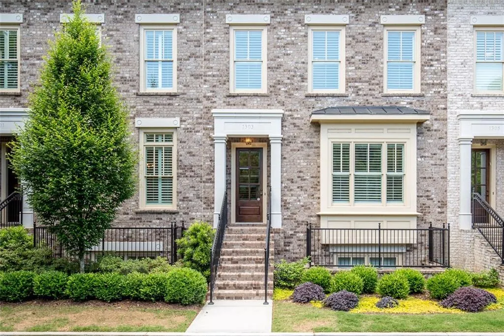 1303 Riverscall Lane Unit 69, Atlanta, Georgia 30339, 3 Bedrooms Bedrooms, ,3 BathroomsBathrooms,Residential,Sold,1303 Riverscall Lane Unit 69,6727833