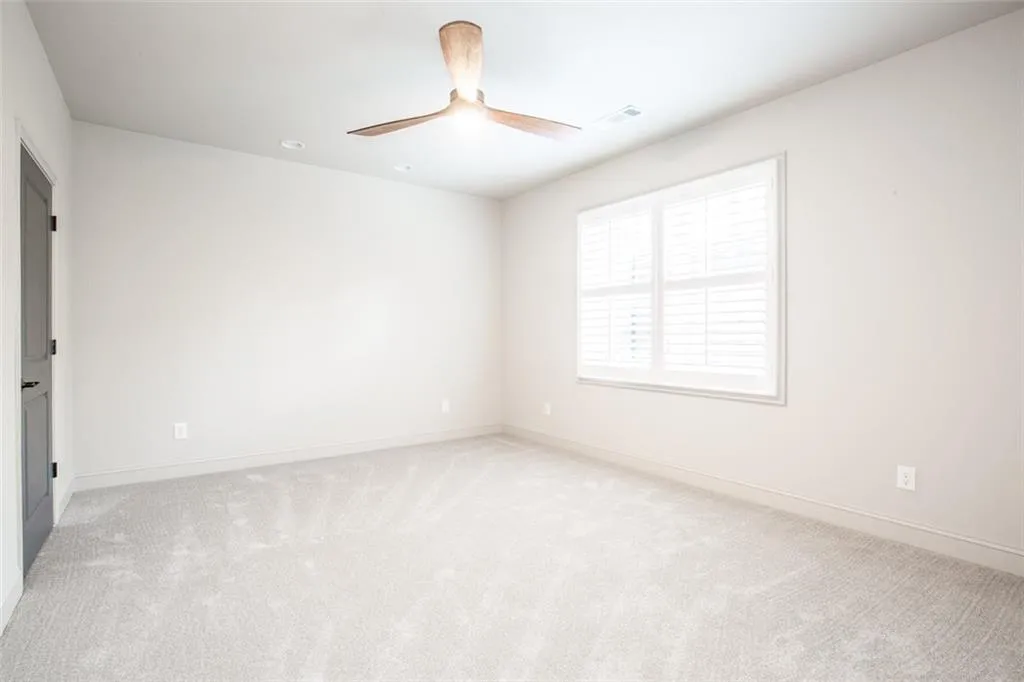 1303 Riverscall Lane Unit 69, Atlanta, Georgia 30339, 3 Bedrooms Bedrooms, ,3 BathroomsBathrooms,Residential,Sold,1303 Riverscall Lane Unit 69,6727833