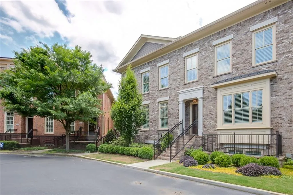 1303 Riverscall Lane Unit 69, Atlanta, Georgia 30339, 3 Bedrooms Bedrooms, ,3 BathroomsBathrooms,Residential,Sold,1303 Riverscall Lane Unit 69,6727833