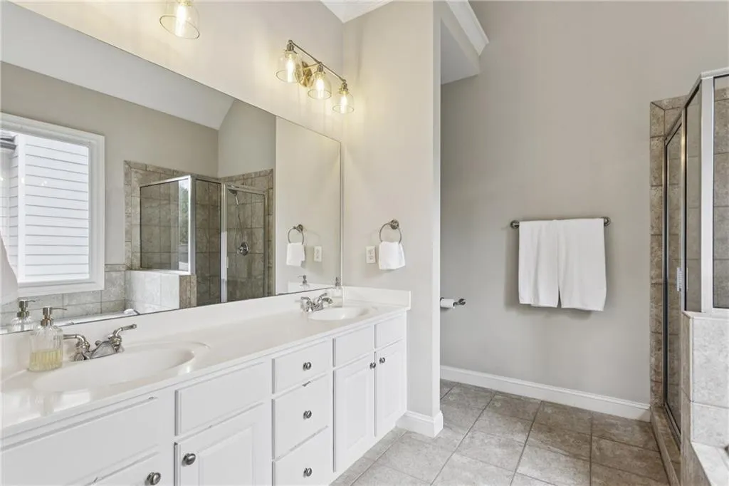 3232 Cates Avenue Ne, Brookhaven, Georgia 30319, 3 Bedrooms Bedrooms, ,2 BathroomsBathrooms,Residential,For Sale,3232 Cates Avenue Ne,7629526