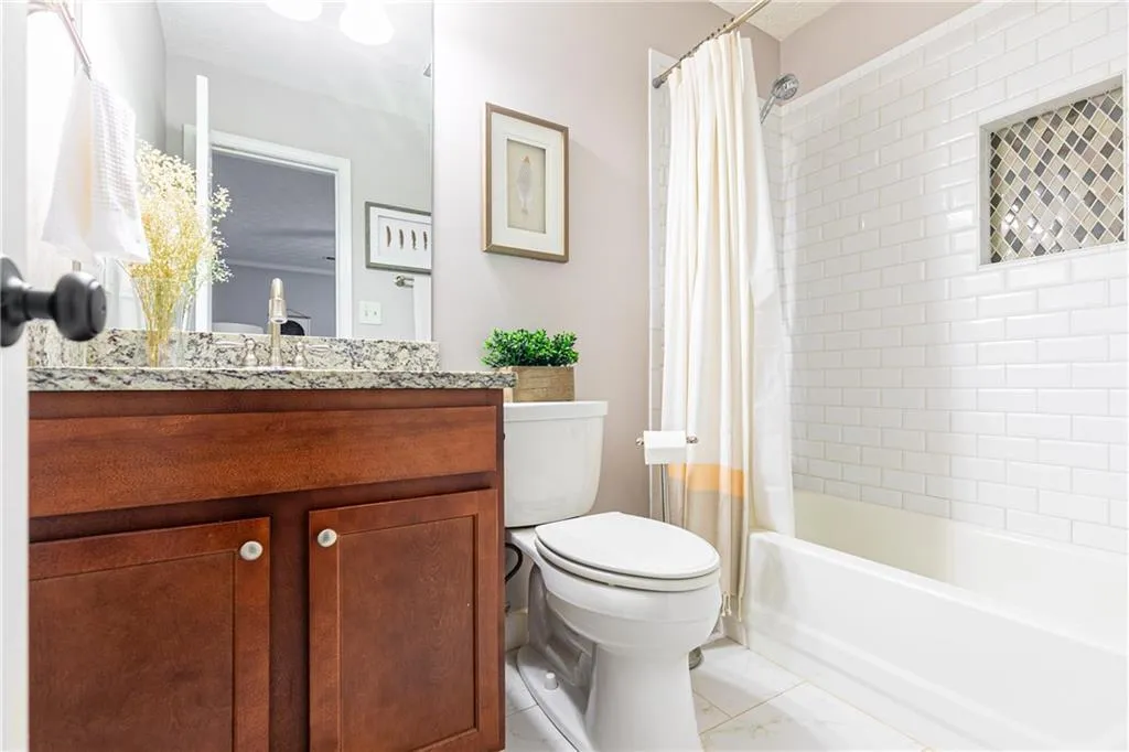 7911 Briar Villa Place, Atlanta, Georgia 30350, 3 Bedrooms Bedrooms, ,3 BathroomsBathrooms,Residential,Sold,7911 Briar Villa Place,6821914