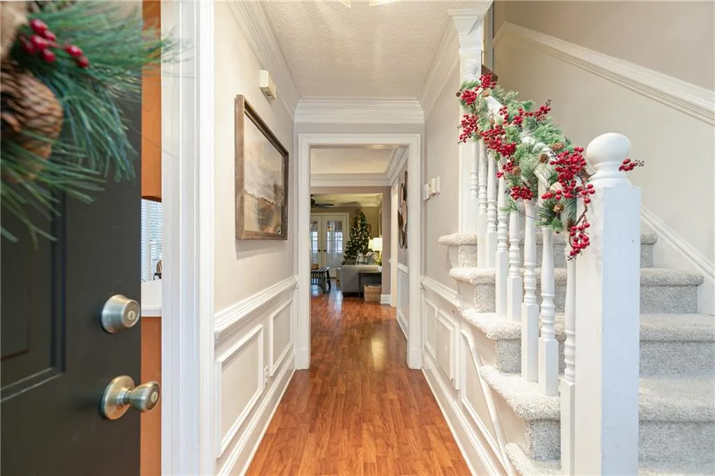 7911 Briar Villa Place, Atlanta, Georgia 30350, 3 Bedrooms Bedrooms, ,3 BathroomsBathrooms,Residential,Sold,7911 Briar Villa Place,6821914