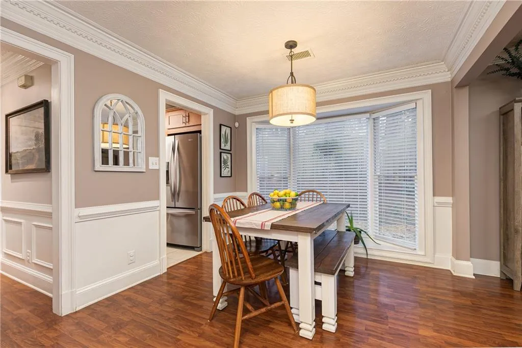 7911 Briar Villa Place, Atlanta, Georgia 30350, 3 Bedrooms Bedrooms, ,3 BathroomsBathrooms,Residential,Sold,7911 Briar Villa Place,6821914