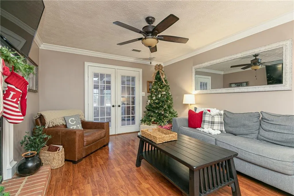 7911 Briar Villa Place, Atlanta, Georgia 30350, 3 Bedrooms Bedrooms, ,3 BathroomsBathrooms,Residential,Sold,7911 Briar Villa Place,6821914