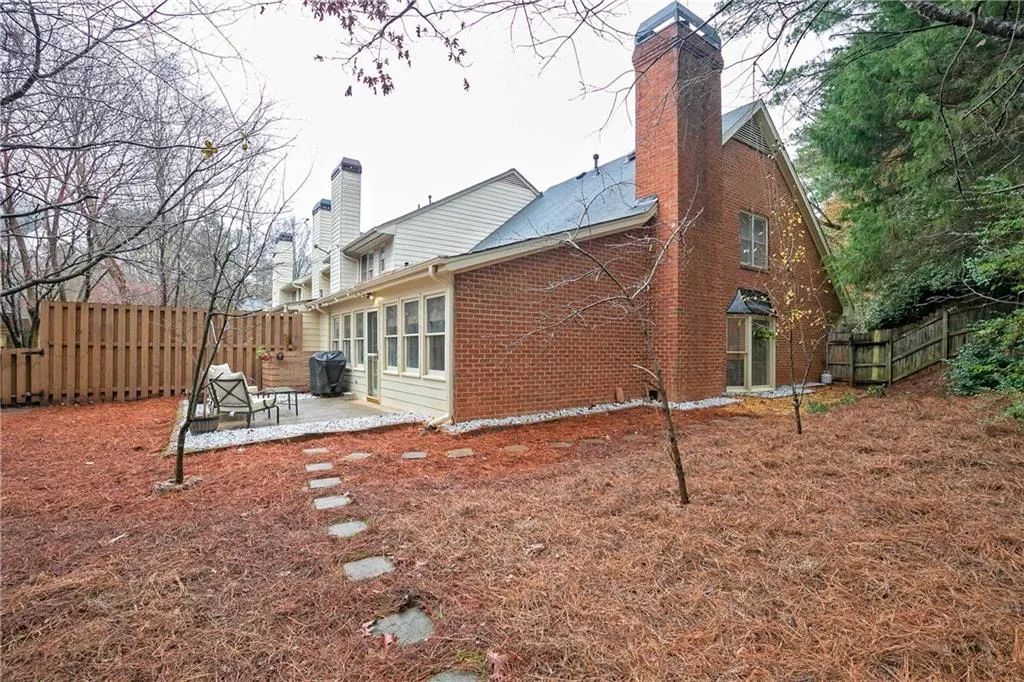 7911 Briar Villa Place, Atlanta, Georgia 30350, 3 Bedrooms Bedrooms, ,3 BathroomsBathrooms,Residential,Sold,7911 Briar Villa Place,6821914