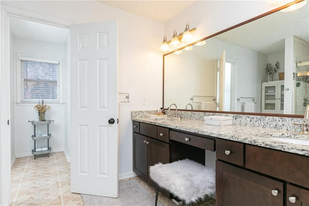 7911 Briar Villa Place, Atlanta, Georgia 30350, 3 Bedrooms Bedrooms, ,3 BathroomsBathrooms,Residential,Sold,7911 Briar Villa Place,6821914