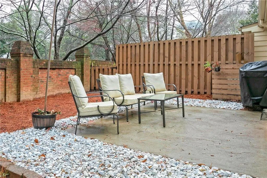 7911 Briar Villa Place, Atlanta, Georgia 30350, 3 Bedrooms Bedrooms, ,3 BathroomsBathrooms,Residential,Sold,7911 Briar Villa Place,6821914
