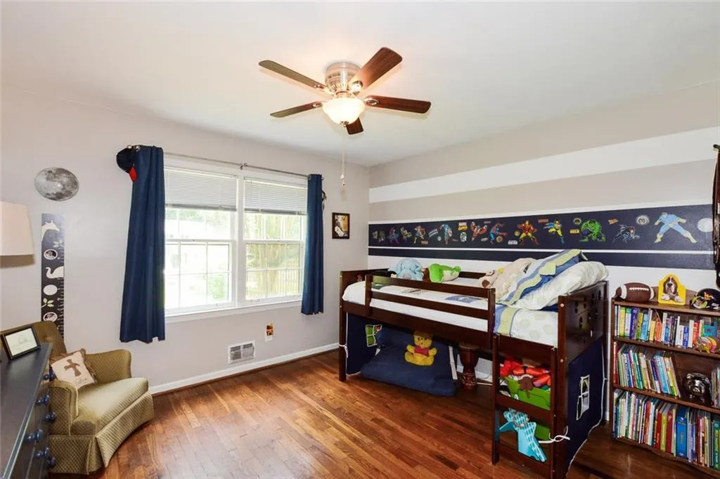 250 River Springs Drive, Atlanta, Georgia 30328, 3 Bedrooms Bedrooms, ,2 BathroomsBathrooms,Residential,Sold,250 River Springs Drive,5881630