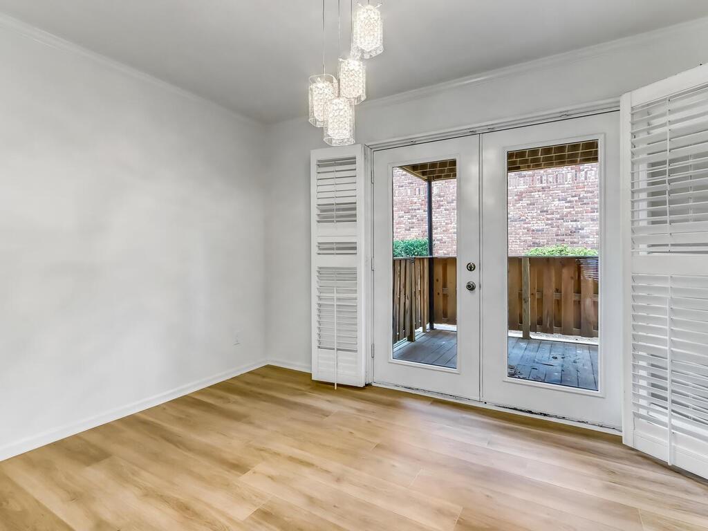 5632 Kingsport Drive Unit 12, Sandy Springs, Georgia 30342, 3 Bedrooms Bedrooms, ,2 BathroomsBathrooms,Residential,Sold,5632 Kingsport Drive Unit 12,7289417