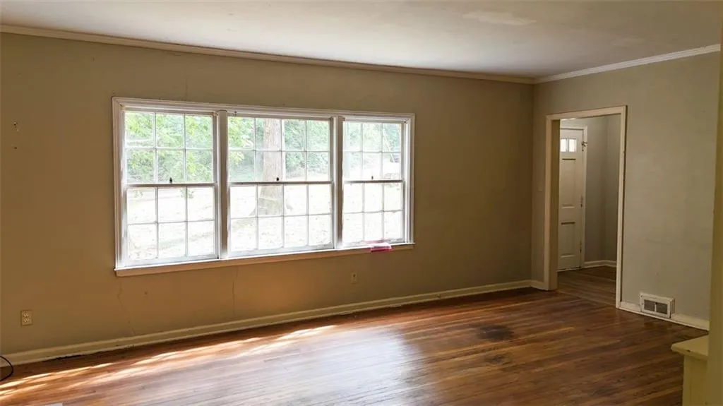 3604 N Stratford Rd Ne, Atlanta, Georgia 30342, 4 Bedrooms Bedrooms, ,2 BathroomsBathrooms,Residential,For Sale,3604 N Stratford Rd Ne,7661990