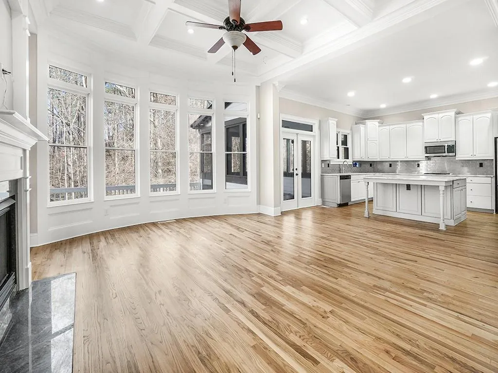 155 Fieldsborn Court, Sandy Springs, Georgia 30328, 6 Bedrooms Bedrooms, ,5 BathroomsBathrooms,Residential,Sold,155 Fieldsborn Court,7414026