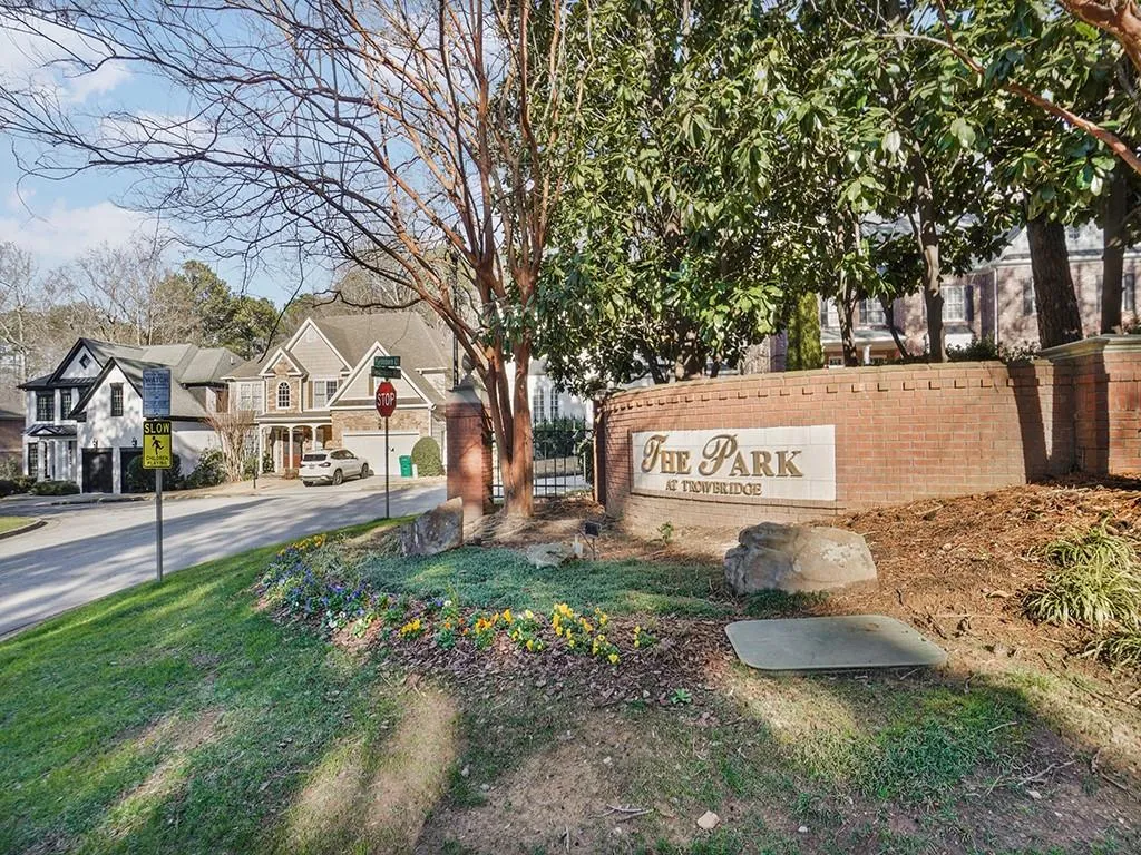155 Fieldsborn Court, Sandy Springs, Georgia 30328, 6 Bedrooms Bedrooms, ,5 BathroomsBathrooms,Residential,Sold,155 Fieldsborn Court,7414026