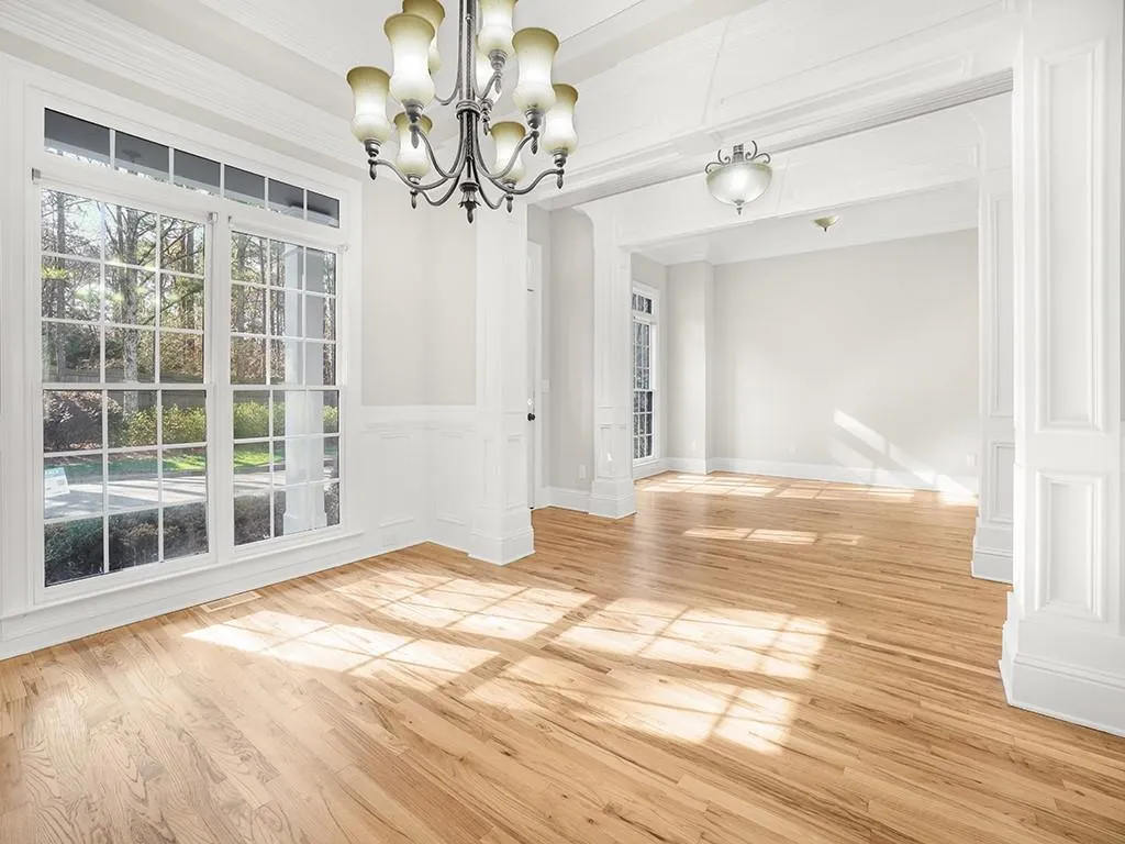 155 Fieldsborn Court, Sandy Springs, Georgia 30328, 6 Bedrooms Bedrooms, ,5 BathroomsBathrooms,Residential,Sold,155 Fieldsborn Court,7414026
