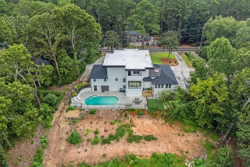1494 Spalding Drive, Sandy Springs, Georgia 30350, 7 Bedrooms Bedrooms, ,8 BathroomsBathrooms,Residential,Sold,1494 Spalding Drive,7100515