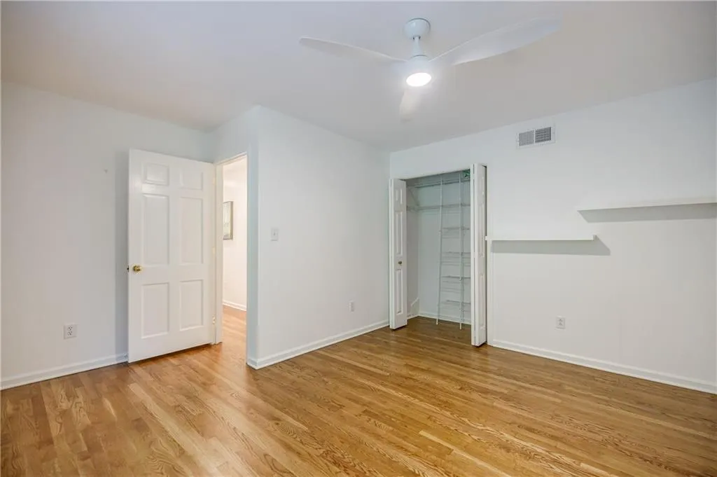 6360 River Overlook Drive, Sandy Springs, Georgia 30328, 4 Bedrooms Bedrooms, ,3 BathroomsBathrooms,Residential,Sold,6360 River Overlook Drive,7233026