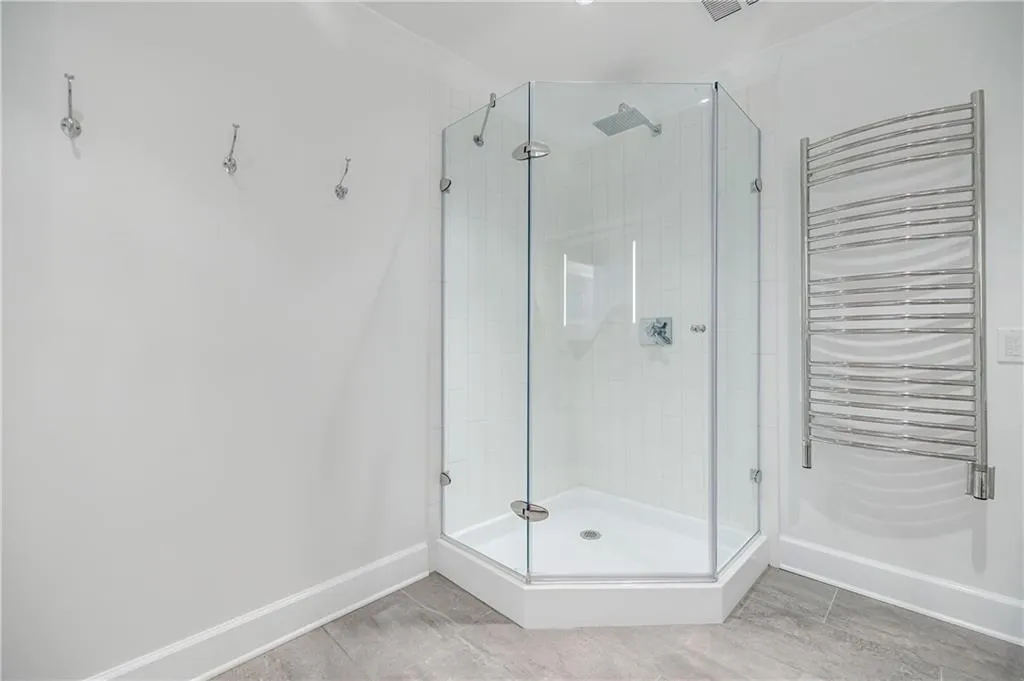 6360 River Overlook Drive, Sandy Springs, Georgia 30328, 4 Bedrooms Bedrooms, ,3 BathroomsBathrooms,Residential,Sold,6360 River Overlook Drive,7233026