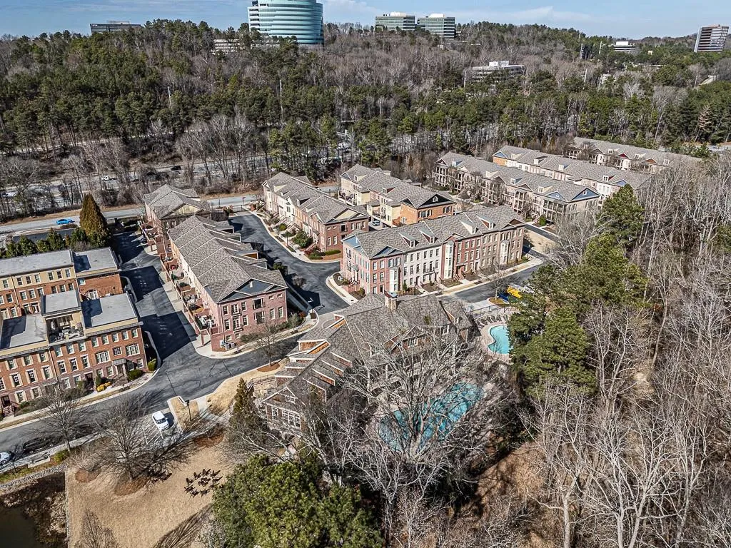 200 River Vista Drive Unit 622, Atlanta, Georgia 30339, 1 Bedroom Bedrooms, ,1 BathroomBathrooms,Residential,Sold,200 River Vista Drive Unit 622,7341989