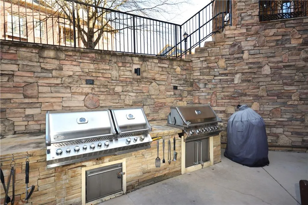 Community Grilling Area