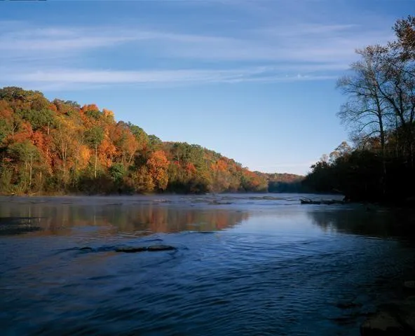 The Chattahoochee River is adjacent to the community.