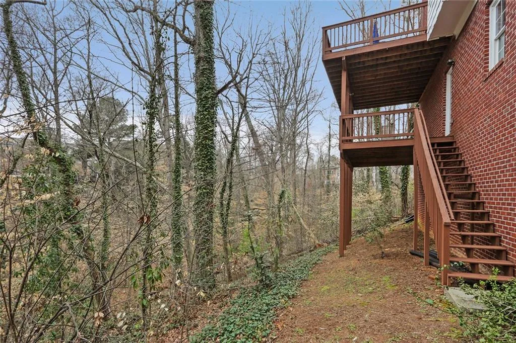 3741 Wescott Way, Sandy Springs, Georgia 30319, 5 Bedrooms Bedrooms, ,4 BathroomsBathrooms,Residential,Sold,3741 Wescott Way,5974440