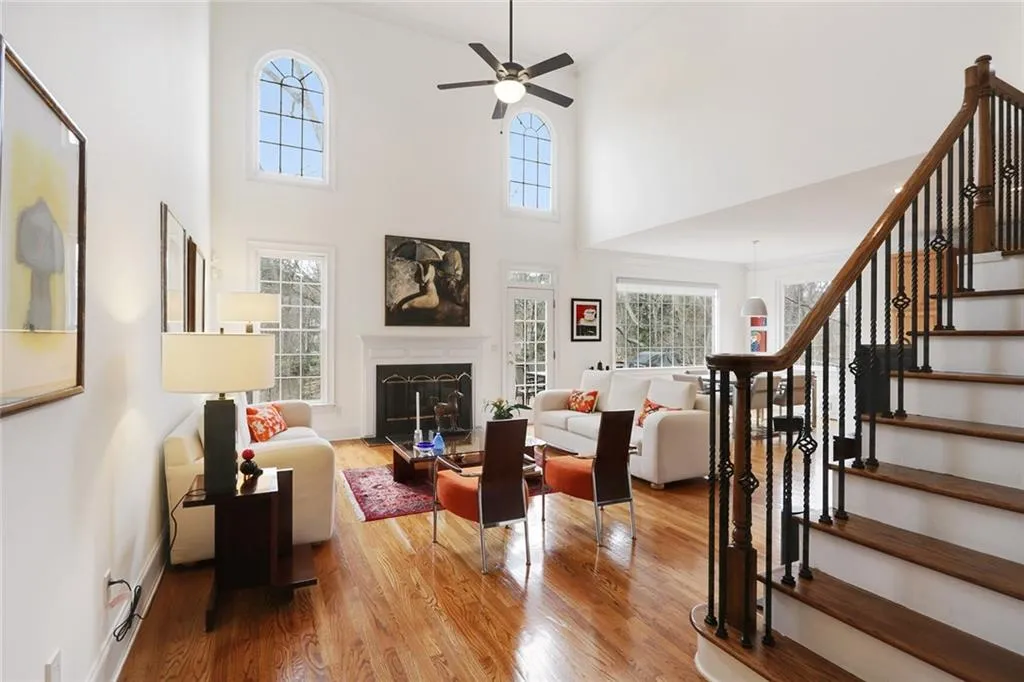 3741 Wescott Way, Sandy Springs, Georgia 30319, 5 Bedrooms Bedrooms, ,4 BathroomsBathrooms,Residential,Sold,3741 Wescott Way,5974440