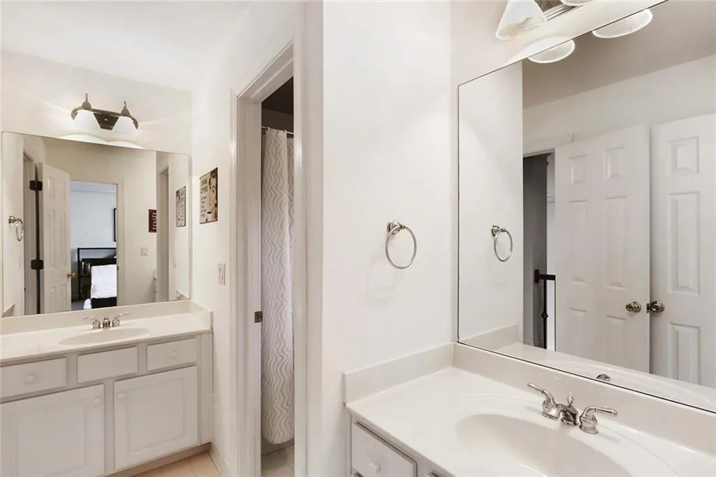 3741 Wescott Way, Sandy Springs, Georgia 30319, 5 Bedrooms Bedrooms, ,4 BathroomsBathrooms,Residential,Sold,3741 Wescott Way,5974440