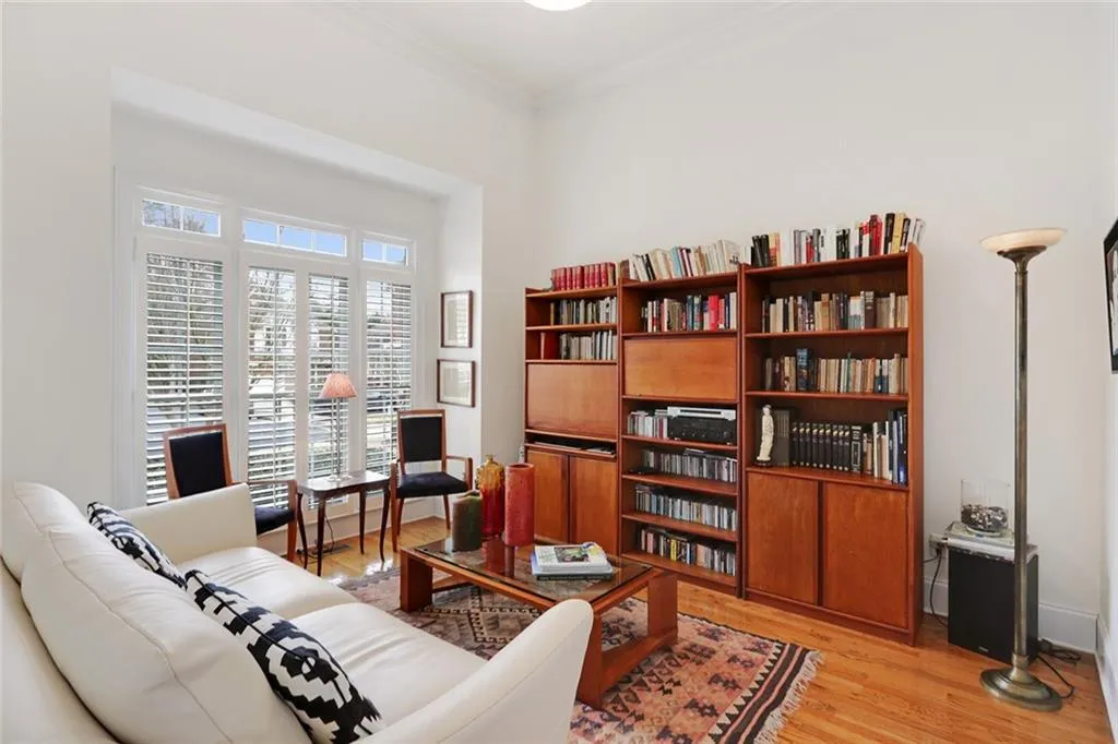 3741 Wescott Way, Sandy Springs, Georgia 30319, 5 Bedrooms Bedrooms, ,4 BathroomsBathrooms,Residential,Sold,3741 Wescott Way,5974440