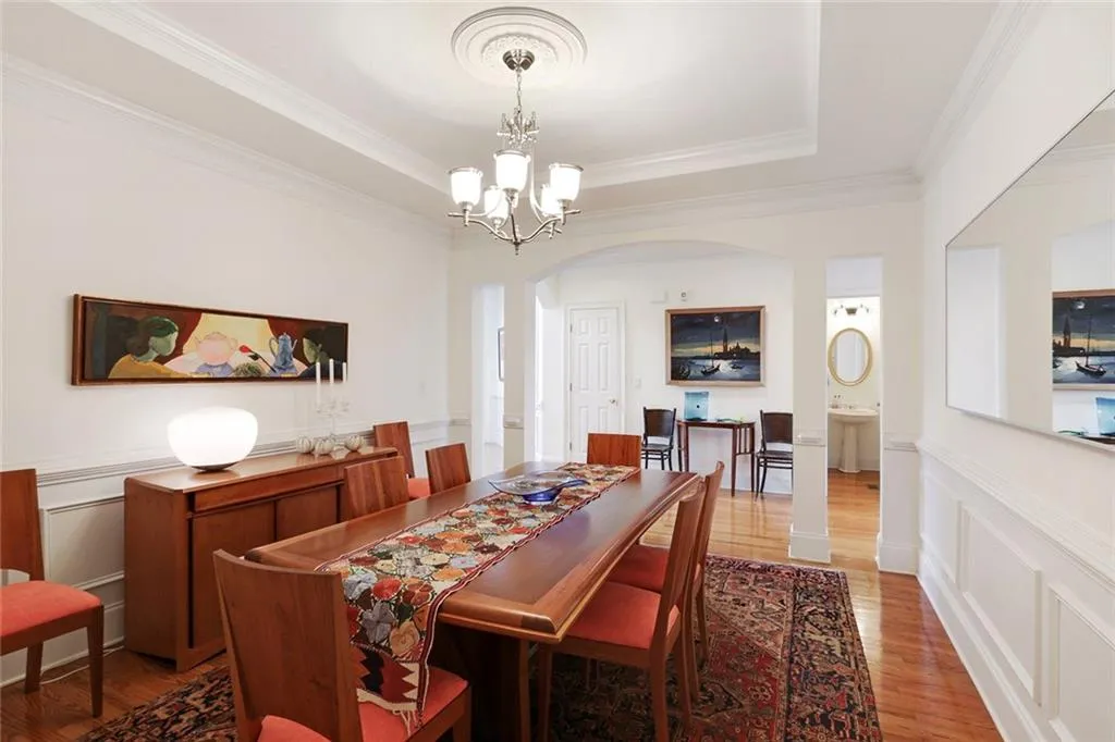 3741 Wescott Way, Sandy Springs, Georgia 30319, 5 Bedrooms Bedrooms, ,4 BathroomsBathrooms,Residential,Sold,3741 Wescott Way,5974440