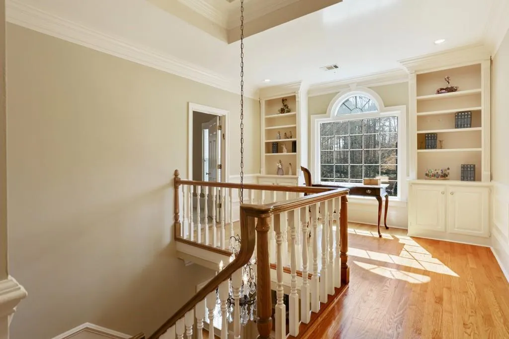 100 Gilford Way, Sandy Springs, Georgia 30350, 5 Bedrooms Bedrooms, ,5 BathroomsBathrooms,Residential,Sold,100 Gilford Way,5969271