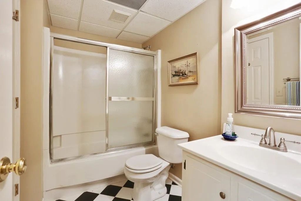 100 Gilford Way, Sandy Springs, Georgia 30350, 5 Bedrooms Bedrooms, ,5 BathroomsBathrooms,Residential,Sold,100 Gilford Way,5969271
