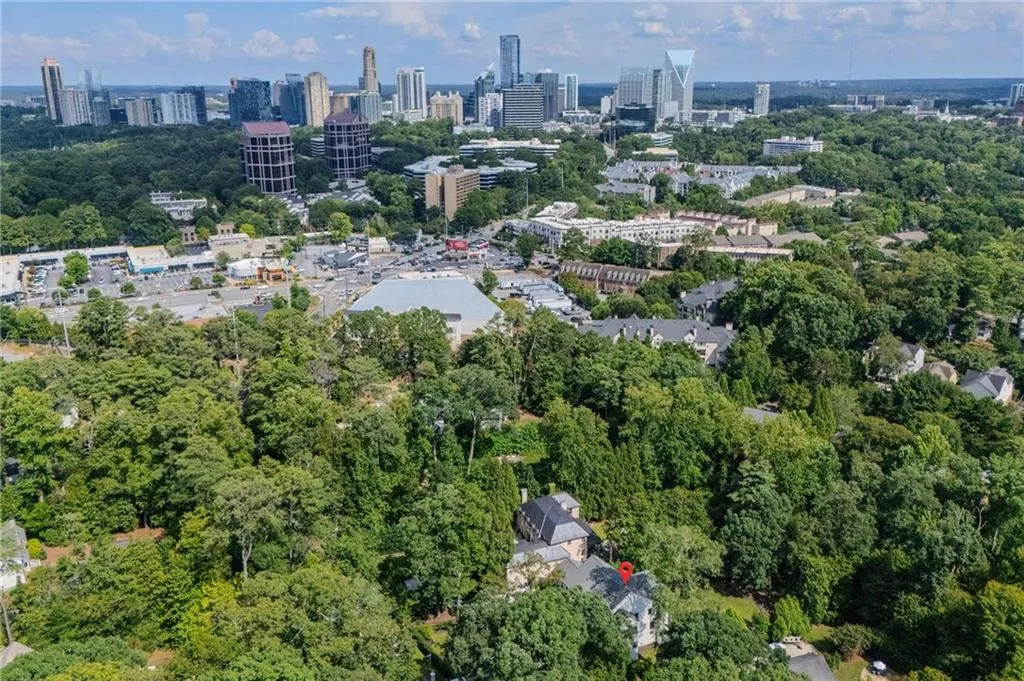 42 Blackland Road, Atlanta, Georgia 30342, 5 Bedrooms Bedrooms, ,5 BathroomsBathrooms,Residential,For Sale,42 Blackland Road,7642783