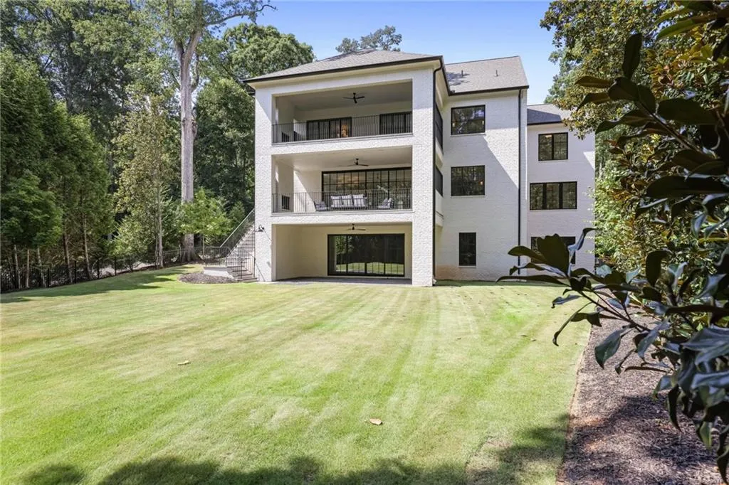 42 Blackland Road, Atlanta, Georgia 30342, 5 Bedrooms Bedrooms, ,5 BathroomsBathrooms,Residential,For Sale,42 Blackland Road,7642783