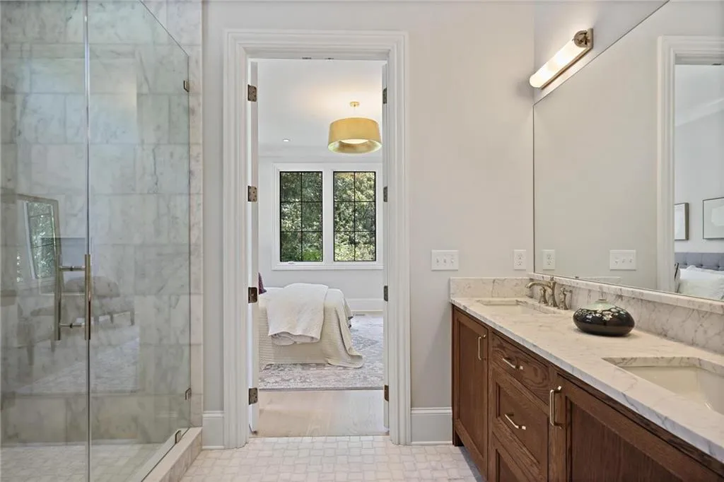 guest en-suite bath on main level