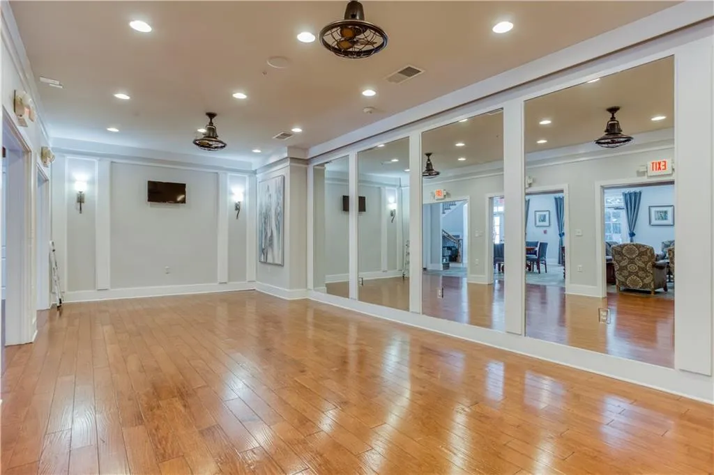 200 River Vista Drive Unit 428, Atlanta, Georgia 30339, 2 Bedrooms Bedrooms, ,2 BathroomsBathrooms,Residential,Sold,200 River Vista Drive Unit 428,7123393