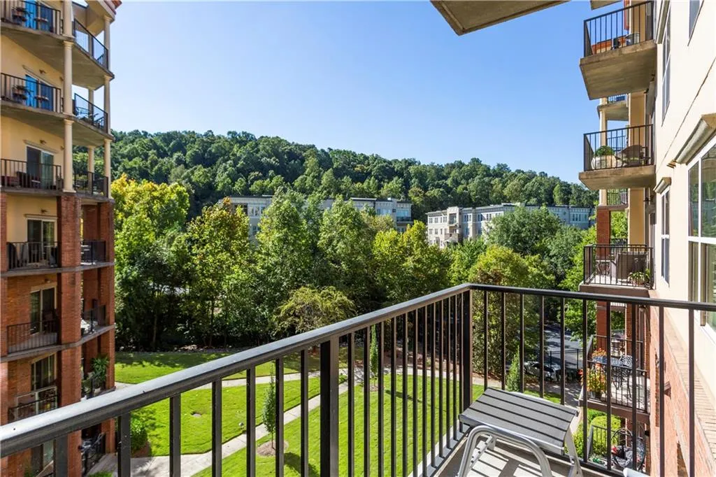 200 River Vista Drive Unit 428, Atlanta, Georgia 30339, 2 Bedrooms Bedrooms, ,2 BathroomsBathrooms,Residential,Sold,200 River Vista Drive Unit 428,7123393
