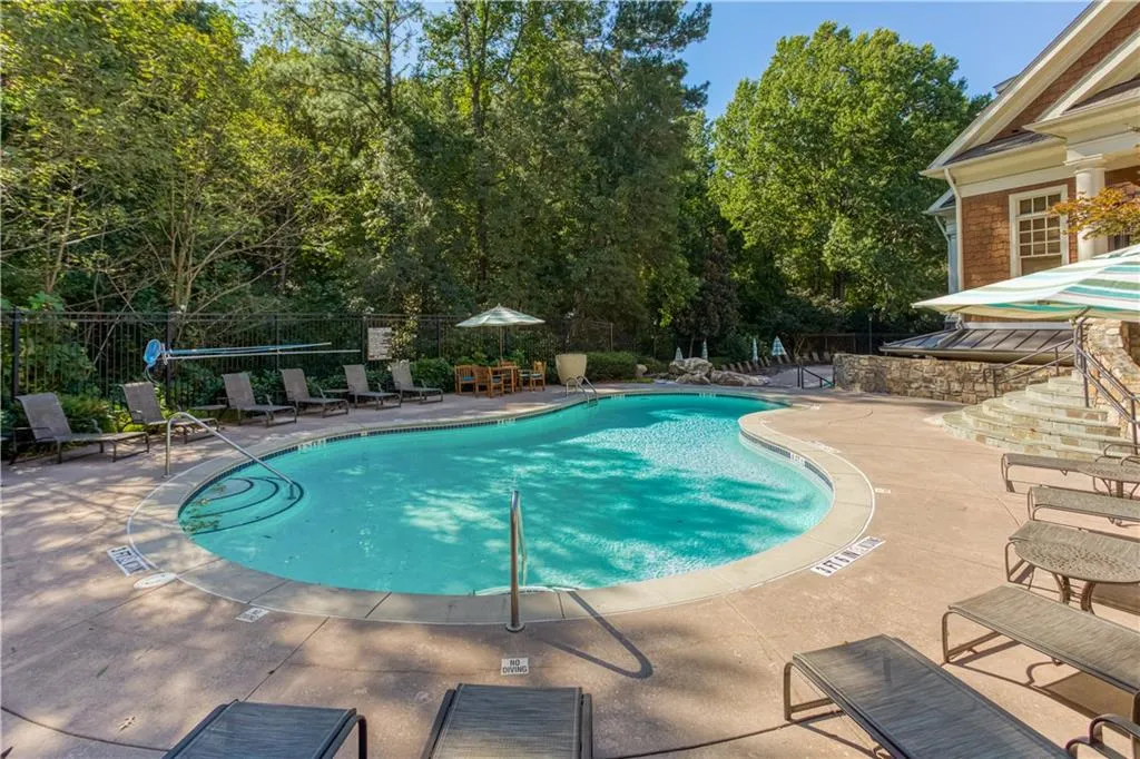 200 River Vista Drive Unit 428, Atlanta, Georgia 30339, 2 Bedrooms Bedrooms, ,2 BathroomsBathrooms,Residential,Sold,200 River Vista Drive Unit 428,7123393