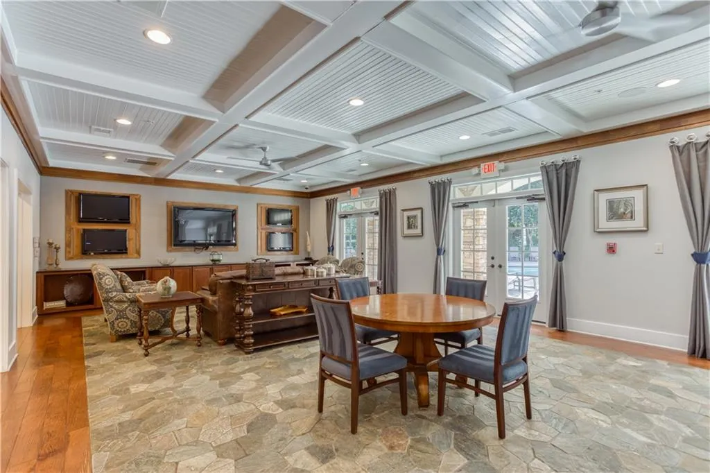 200 River Vista Drive Unit 428, Atlanta, Georgia 30339, 2 Bedrooms Bedrooms, ,2 BathroomsBathrooms,Residential,Sold,200 River Vista Drive Unit 428,7123393