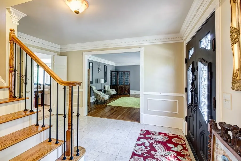 335 Crosstree Lane, Sandy Springs, Georgia 30328, 5 Bedrooms Bedrooms, ,4 BathroomsBathrooms,Residential,Sold,335 Crosstree Lane,5717212