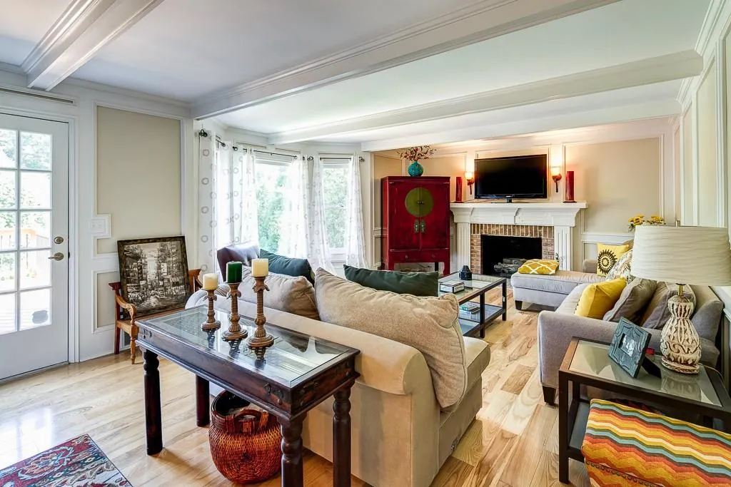 335 Crosstree Lane, Sandy Springs, Georgia 30328, 5 Bedrooms Bedrooms, ,4 BathroomsBathrooms,Residential,Sold,335 Crosstree Lane,5717212